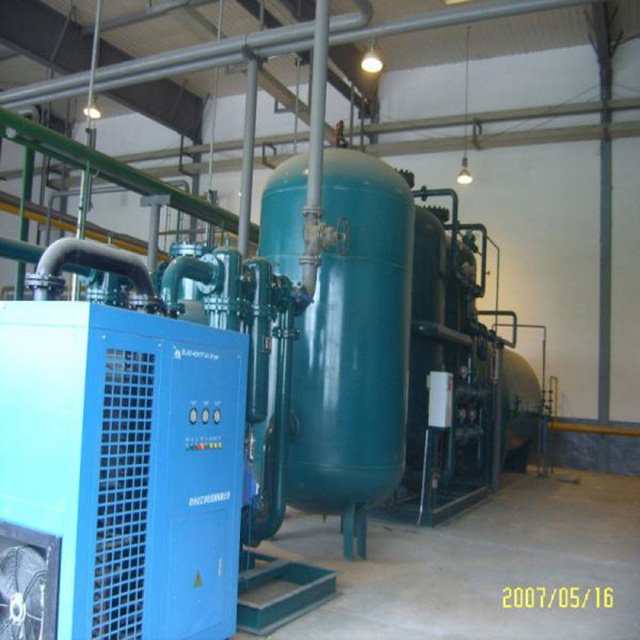 如何更換制氮機(jī)的濾芯和吸附劑?